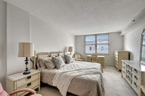 4511 S Ocean Boulevard #401, Highland Beach FL - photo 15 of 22