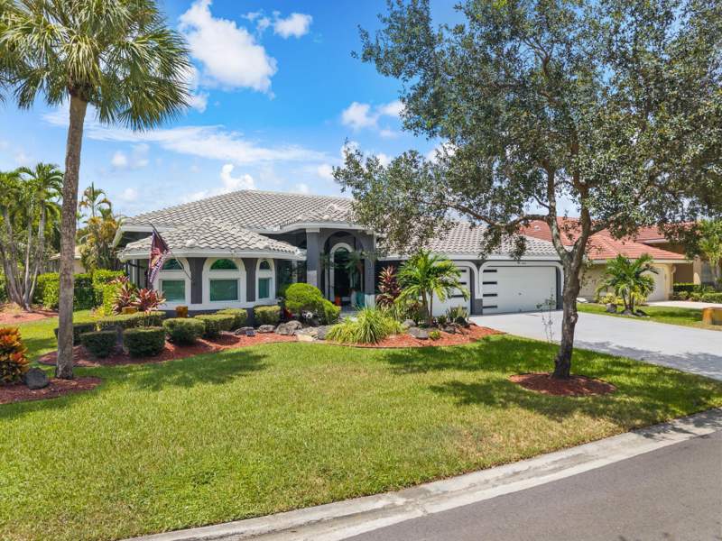 5 bedroom Single Family Residence at 4904 NW 110th Terrace, Kensington, Coral Springs — photo 2