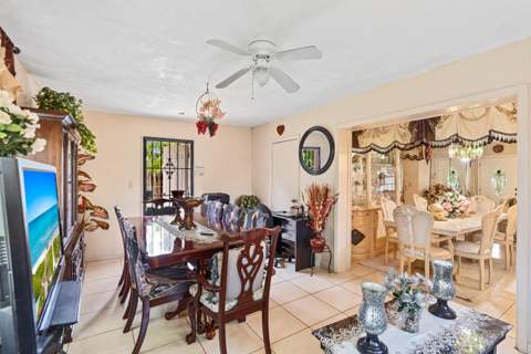 316 NW 44th Avenue, Plantation FL - photo 9 of 37
