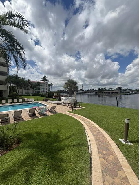 1238 Hillsboro Mile #210, Hillsboro Beach FL - photo 23 of 23