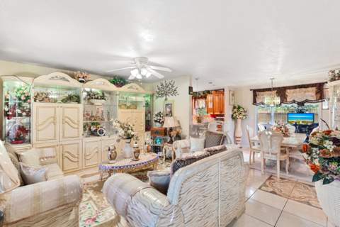 316 NW 44th Avenue, Plantation FL - photo 7 of 37