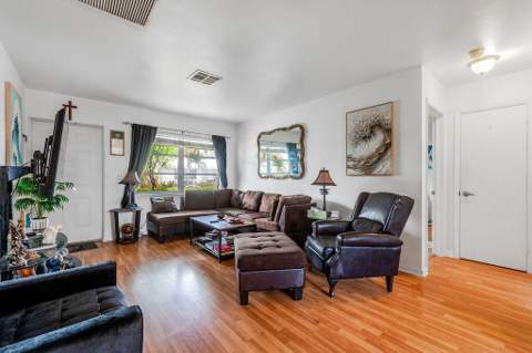 722 Ridge Road #2, Lantana FL - photo 9 of 29
