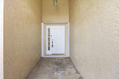 996 NW Tuscany Drive, Port St. Lucie FL - photo 6 of 87