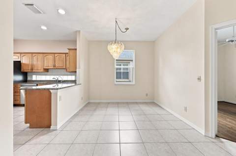 996 NW Tuscany Drive, Port St. Lucie FL - photo 15 of 87