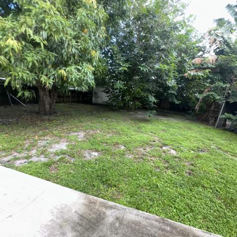 5635 Grant Street, Hollywood FL - photo 19 of 31
