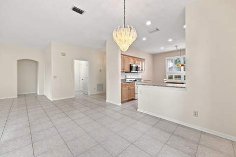 996 NW Tuscany Drive, Port St. Lucie FL - photo 20 of 87