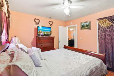 316 NW 44th Avenue, Plantation FL - photo 18 of 37