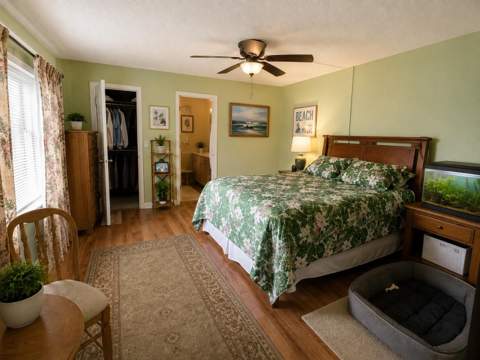 2452 Waterside Drive, Lake Worth Beach FL - photo 9 of 10