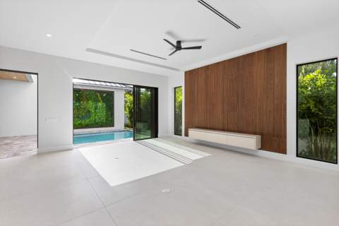 827 SE 2nd Avenue, Delray Beach FL - photo 14 of 41