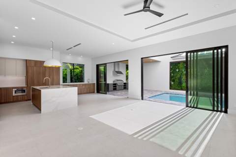 827 SE 2nd Avenue, Delray Beach FL - photo 15 of 41