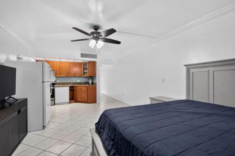 13455 SW 16th Court #203F, Pembroke Pines FL - photo 8 of 23