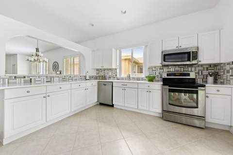 9142 Bay Point Circle, West Palm Beach FL - photo 10 of 24