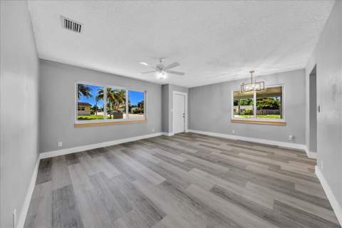 11 NE 28th Court, Boynton Beach FL - photo 6 of 30