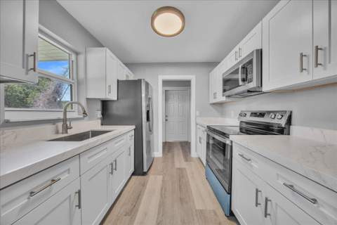 11 NE 28th Court, Boynton Beach FL - photo 10 of 30