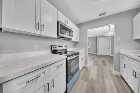 11 NE 28th Court, Boynton Beach FL - photo 11 of 30