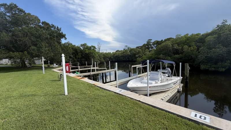 3 bedroom Single Family Residence at 1115 Stillwater Drive, Fishermans Landing Add, Jupiter — photo 5