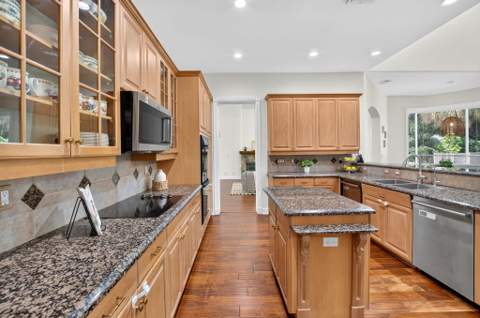 21861 Cypress Palm Court, Boca Raton FL - photo 16 of 46