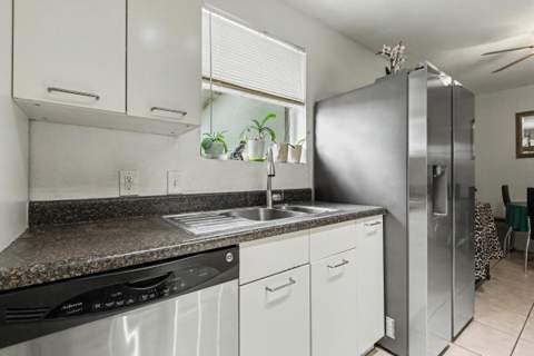 6714 Atlanta Street, Hollywood FL - photo 10 of 26