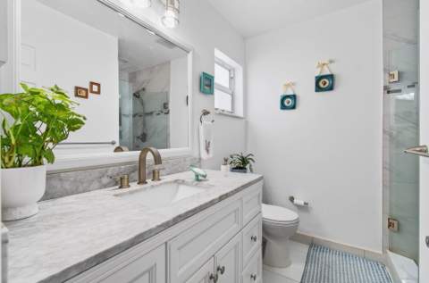 2377 SW 8th Avenue, Boynton Beach FL - photo 17 of 40