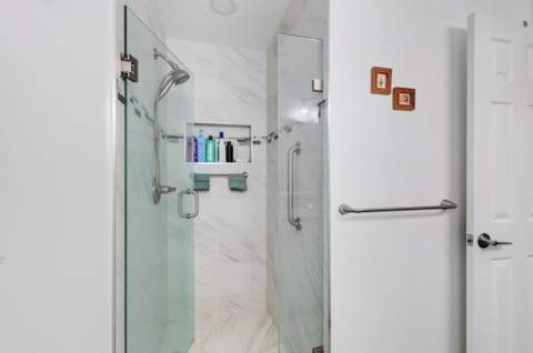 2377 SW 8th Avenue, Boynton Beach FL - photo 18 of 40
