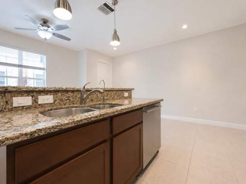 726 SW 1st Way, Pompano Beach FL - photo 9 of 58