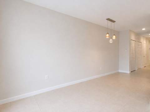 726 SW 1st Way, Pompano Beach FL - photo 7 of 58