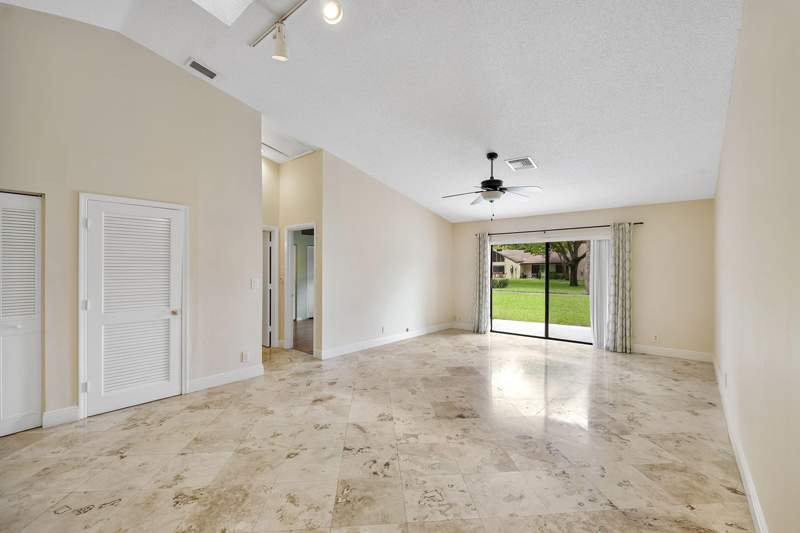 2 bedroom Villa at 22686 Vistawood Way, Timberwalk Sec 2, Boca Raton — photo 4