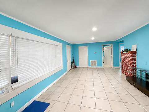 1204 Easter Avenue, Fort Pierce FL - photo 6 of 20