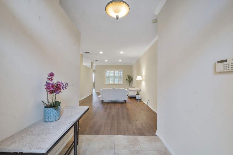 4 bedroom Single Family Residence at 5877 NW 73rd Court, Parkwood Ix, Parkland — photo 2