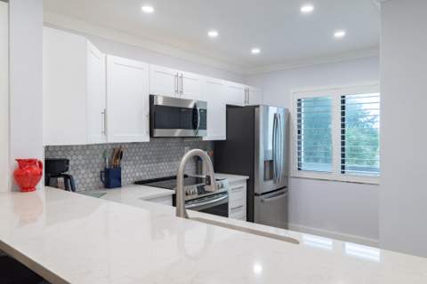 2500 Presidential Way #304, West Palm Beach FL - photo 16 of 29