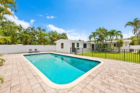 413 NE 25th Avenue, Pompano Beach FL - photo 23 of 28