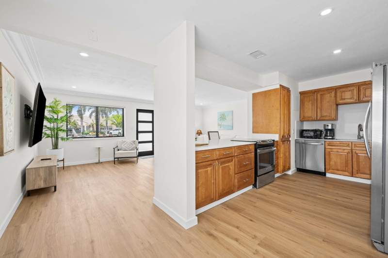 3 bedroom Single Family Residence at 413 NE 25th Avenue, Beachway Manor, Pompano Beach — photo 4