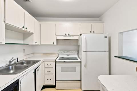 2600 SE Ocean Boulevard #Ff-11, Stuart FL - photo 16 of 41