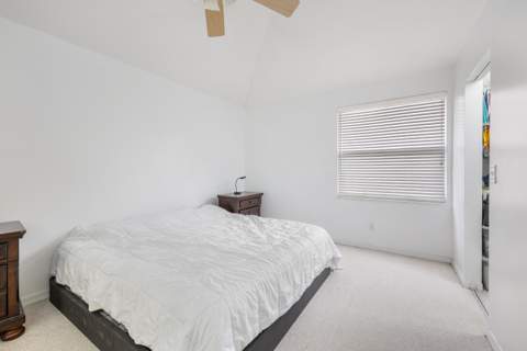 831 NW 130th Avenue, Pembroke Pines FL - photo 9 of 19