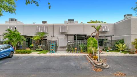 11313 NW 15th Street, Pembroke Pines FL - photo 12 of 58