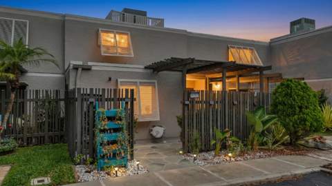 11313 NW 15th Street, Pembroke Pines FL - photo 11 of 58