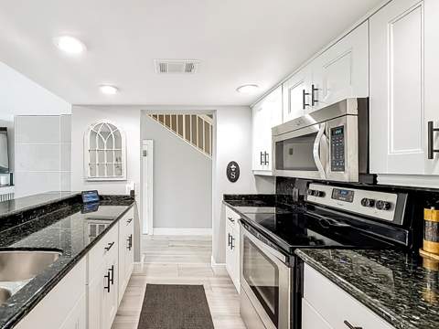 11313 NW 15th Street, Pembroke Pines FL - photo 16 of 58