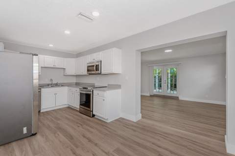 6720 SW 17th Street, North Lauderdale FL - photo 7 of 38