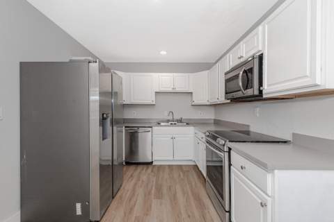 6720 SW 17th Street, North Lauderdale FL - photo 8 of 38