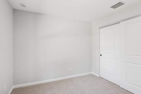 5232 SE 55th Terrace, Stuart FL - photo 11 of 38