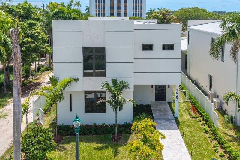 5 bedroom Single Family Residence at 715 SE 4th Avenue, Osceola Park, Delray Beach — photo 3