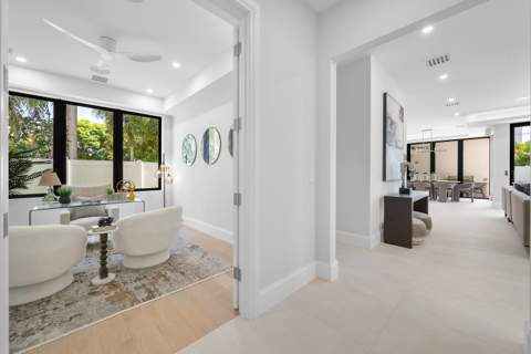 715 SE 4th Avenue, Delray Beach FL - photo 18 of 107
