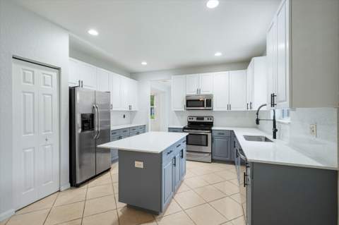 890 Hawthorn Terrace, Weston FL - photo 13 of 62