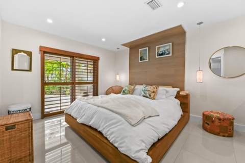1513 NE 28th Drive, Wilton Manors FL - photo 16 of 37