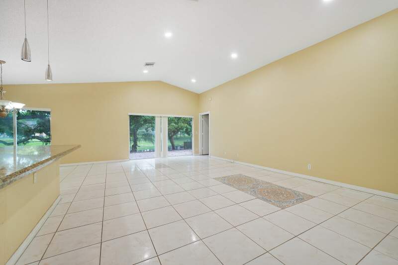 3 bedroom Single Family Residence at 1296 Waterway Cove Drive, Waterway Cove Of Wellington, Wellington — photo 4