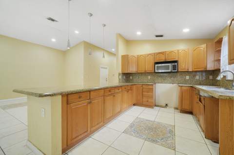 1296 Waterway Cove Drive, Wellington FL - photo 11 of 26