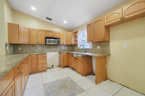 1296 Waterway Cove Drive, Wellington FL - photo 12 of 26