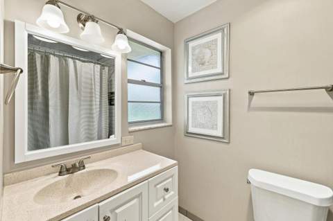 435 Bluebird Lane, Delray Beach FL - photo 12 of 31