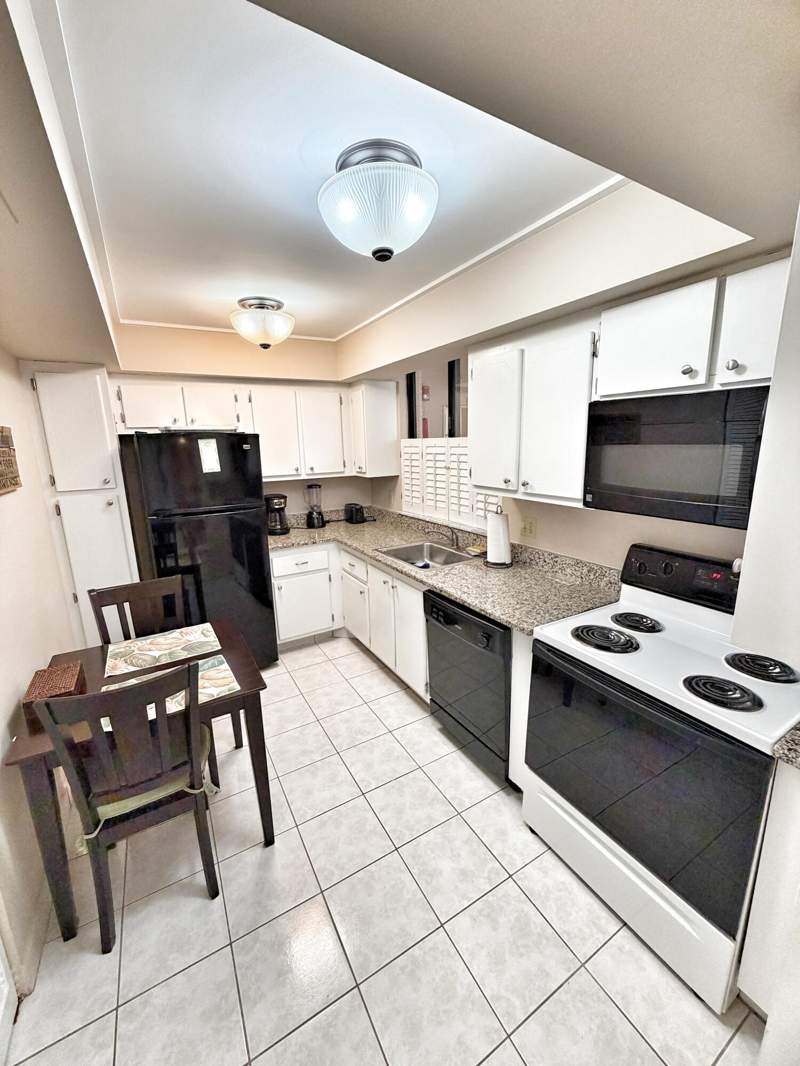 2 bedroom Condominium at 3452 NE Causeway Boulevard #102, Fairwinds Cove Condo, Hutchinson Island — photo 2