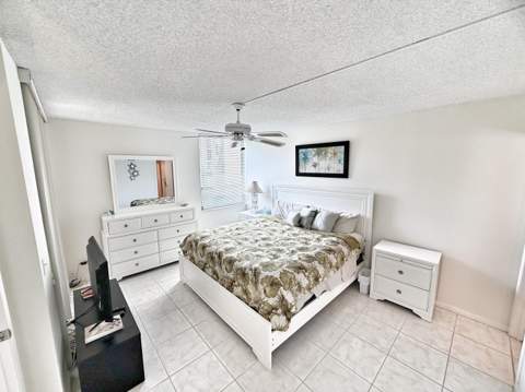 3452 NE Causeway Boulevard #102, Hutchinson Island FL - photo 13 of 23